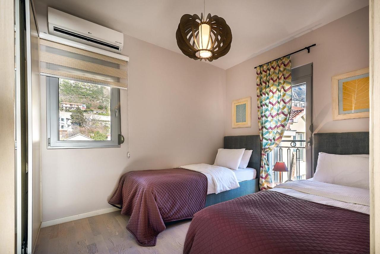 2Montenegro Limeta Apartments With Pool Kotor Kültér fotó