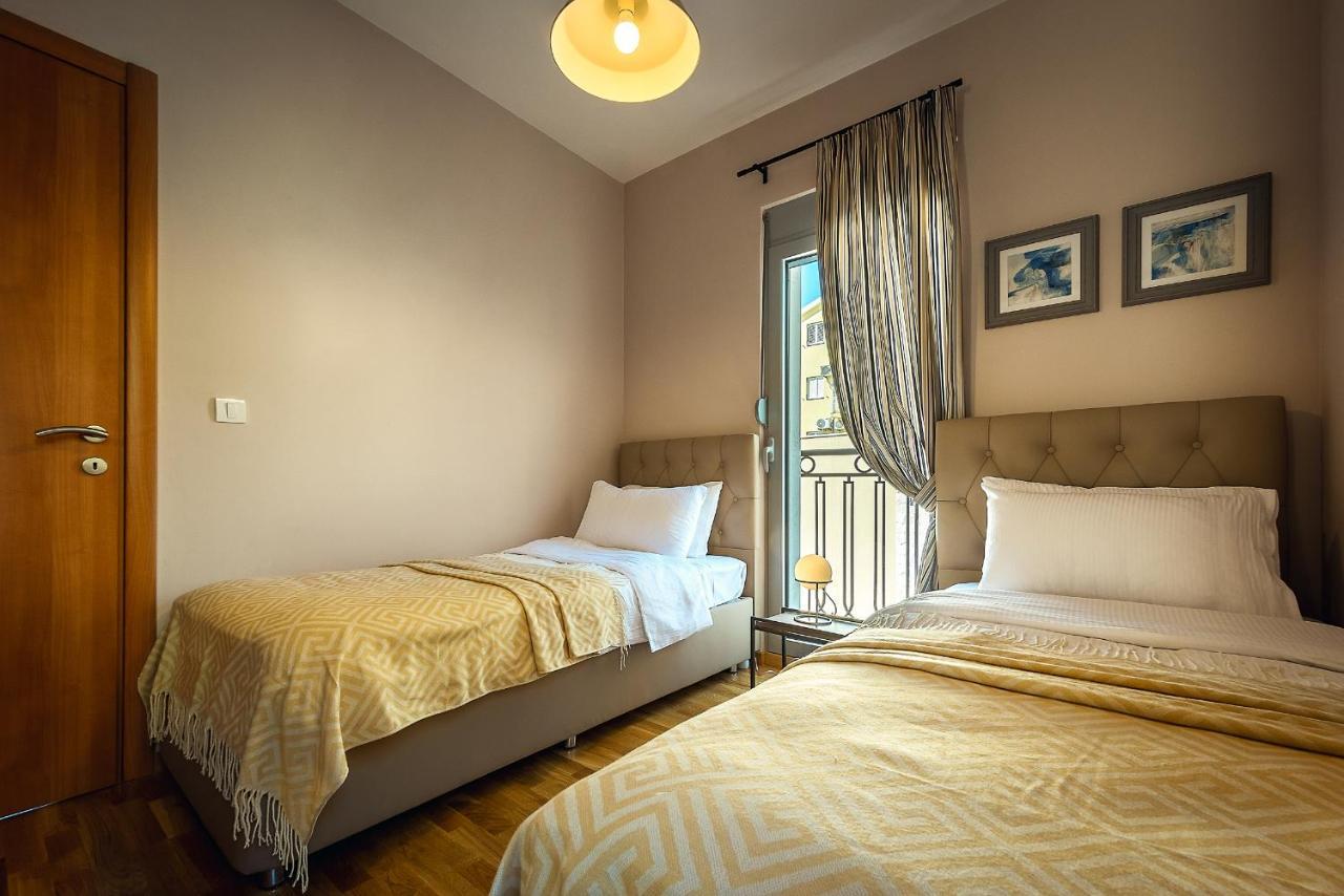 2Montenegro Limeta Apartments With Pool Kotor Kültér fotó