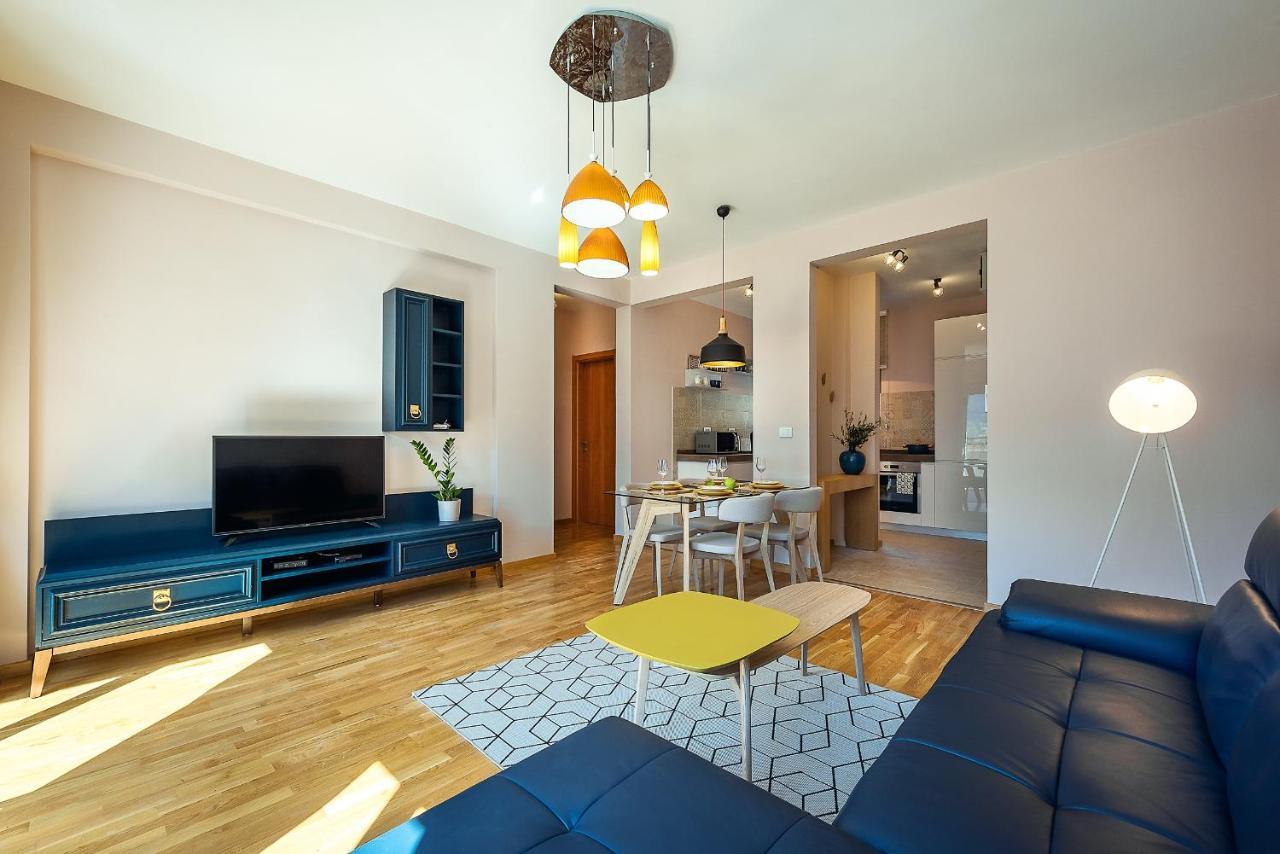 2Montenegro Limeta Apartments With Pool Kotor Kültér fotó