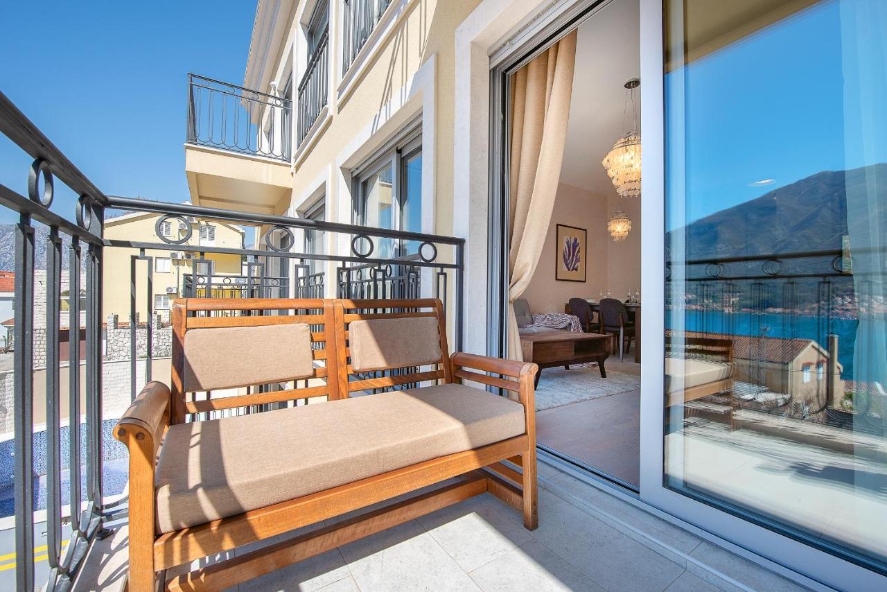 2Montenegro Limeta Apartments With Pool Kotor Kültér fotó
