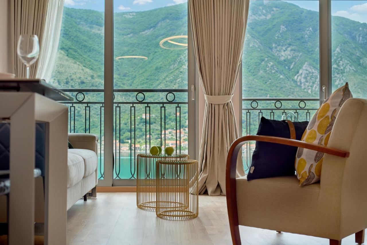 2Montenegro Limeta Apartments With Pool Kotor Kültér fotó