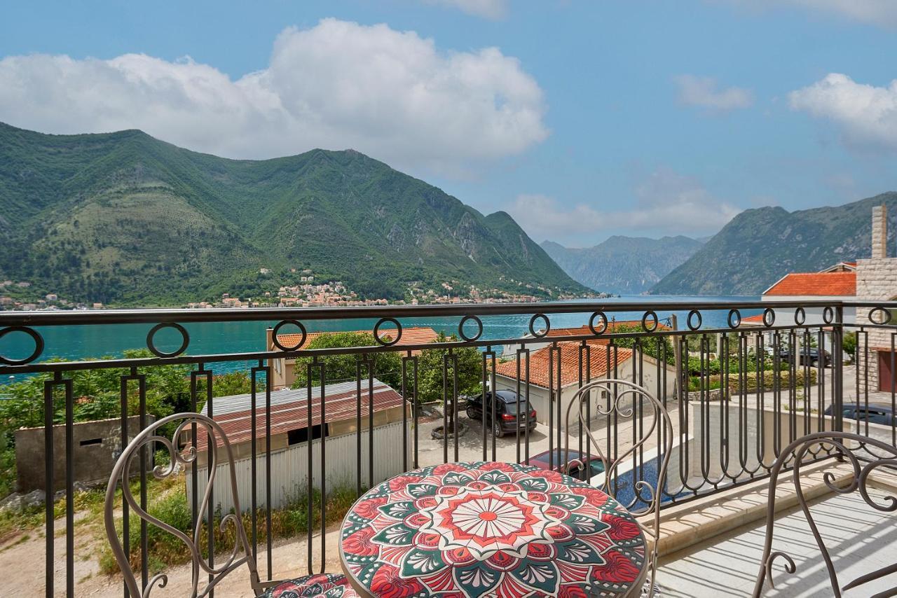 2Montenegro Limeta Apartments With Pool Kotor Kültér fotó